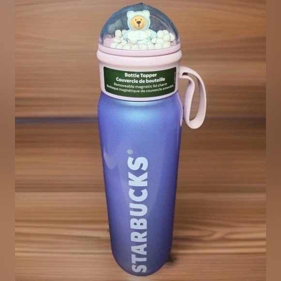 💟 Starbucks 2025 Holiday Bear Snow Globe Water Bottle 24oz W/magnetic Lid Charm - Picture 2 of 2